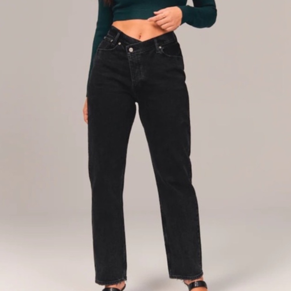 Abercrombie Curve Love High Rise Dad Jean